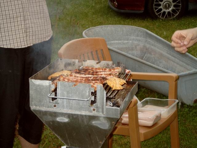 Tier in groben Stcken , tot, warm